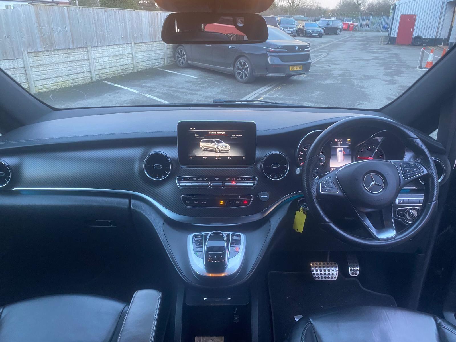 Mercedes-Benz V Class - image 13
